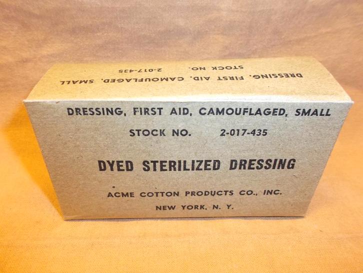 Vietnamperiode first aid dressing small, Verzamelen, Militaria | Algemeen, Landmacht, Overige typen, Amerika, Ophalen of Verzenden