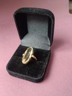 Vintage gouden ring gele steen, Ophalen of Verzenden, Zo goed als nieuw, 17 tot 18, Dame