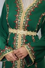 Marokkaanse kaftan groen met goud borduurwerk, Ophalen of Verzenden, Zo goed als nieuw, Groen, Onder de knie