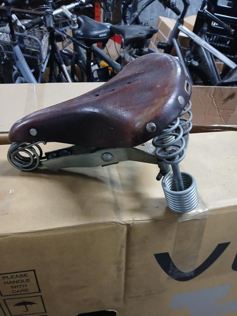 Primus leren zadel, gebruikt, goede staat, Primus, Gebruikt, Algemeen, Ophalen of Verzenden