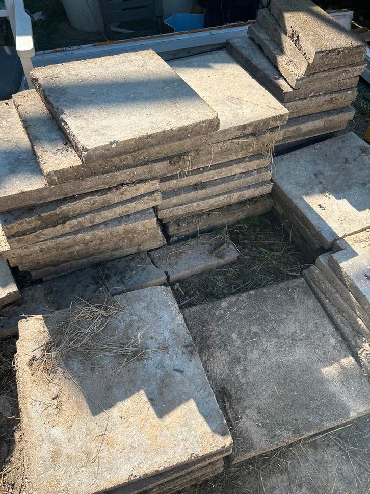 Gratis af te halen tegels 50x50, Tuin en Terras, Tegels en Klinkers, Gebruikt, Terrastegels, Beton, 10 m² of meer, Ophalen