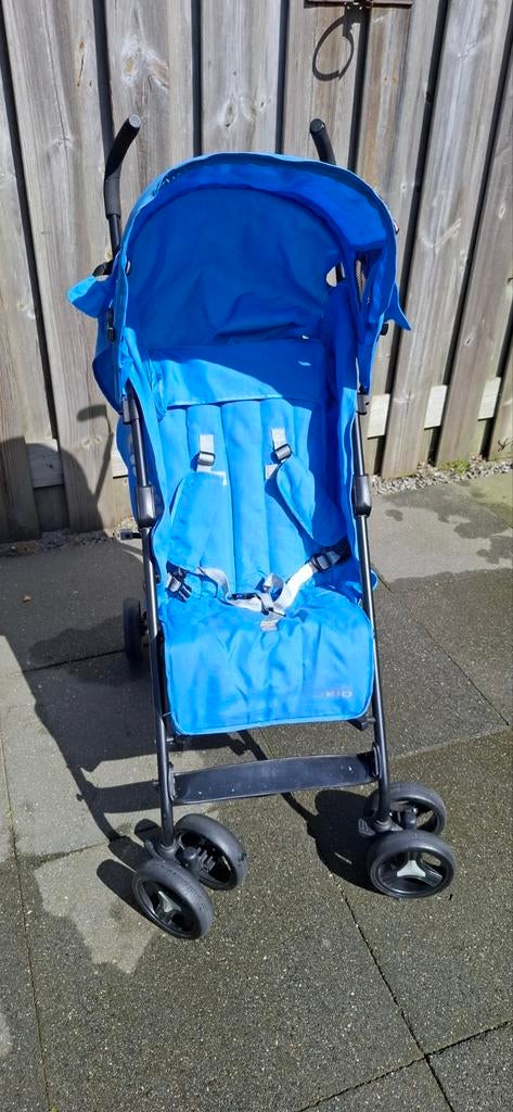 Blauwe kinderbuggy met zonnekap, Kinderen en Baby's, Buggy's, Ophalen of Verzenden, Gebruikt, Overige merken, Zonnekap