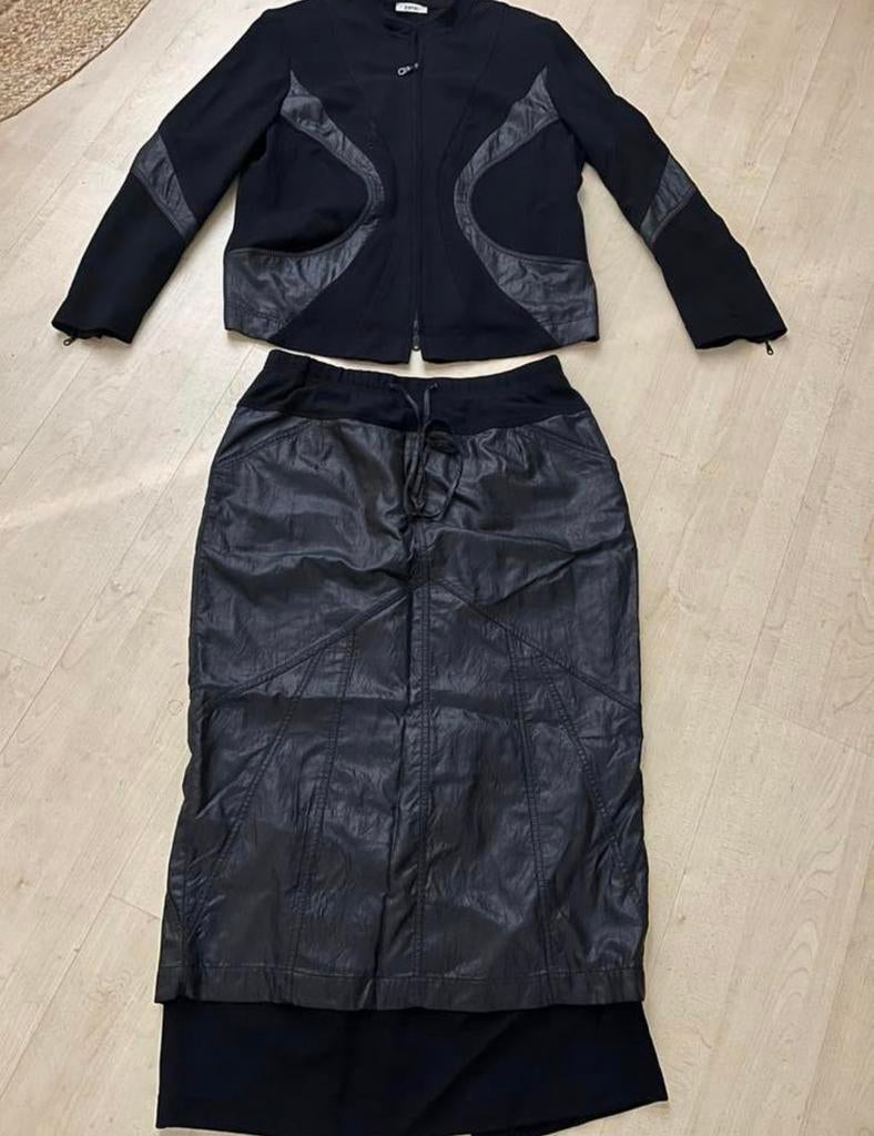 Ppep super mooi setje tricot stof met n soort sky stof mt44, Zwart, Maat 42/44 (L), Ophalen of Verzenden, Zo goed als nieuw