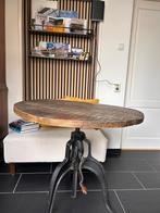 Sta tafel. Statafel. Industrieel in hoogte verstelbaar., Ophalen, In hoogte verstelbaar, Zo goed als nieuw