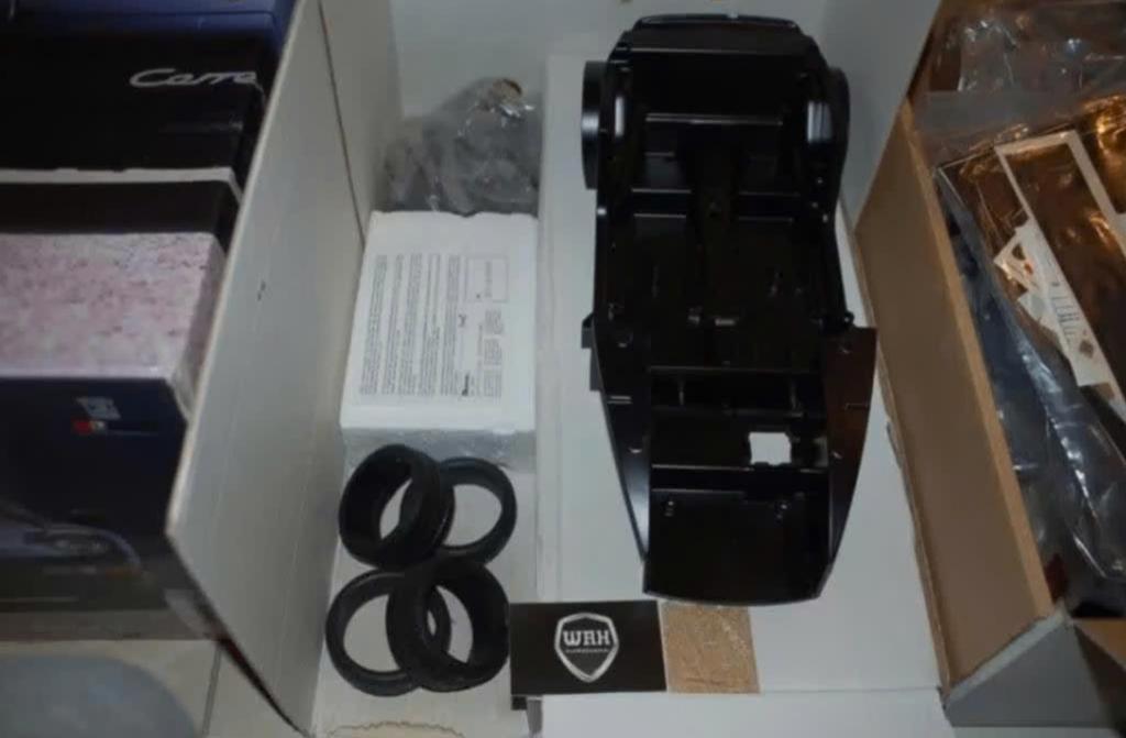 SALE !! 1:8 PORSCHE 911 993 silver POCHER K31 ongebouwd WRH, Ophalen, Zo goed als nieuw, 1:5 t/m 1:8, Auto