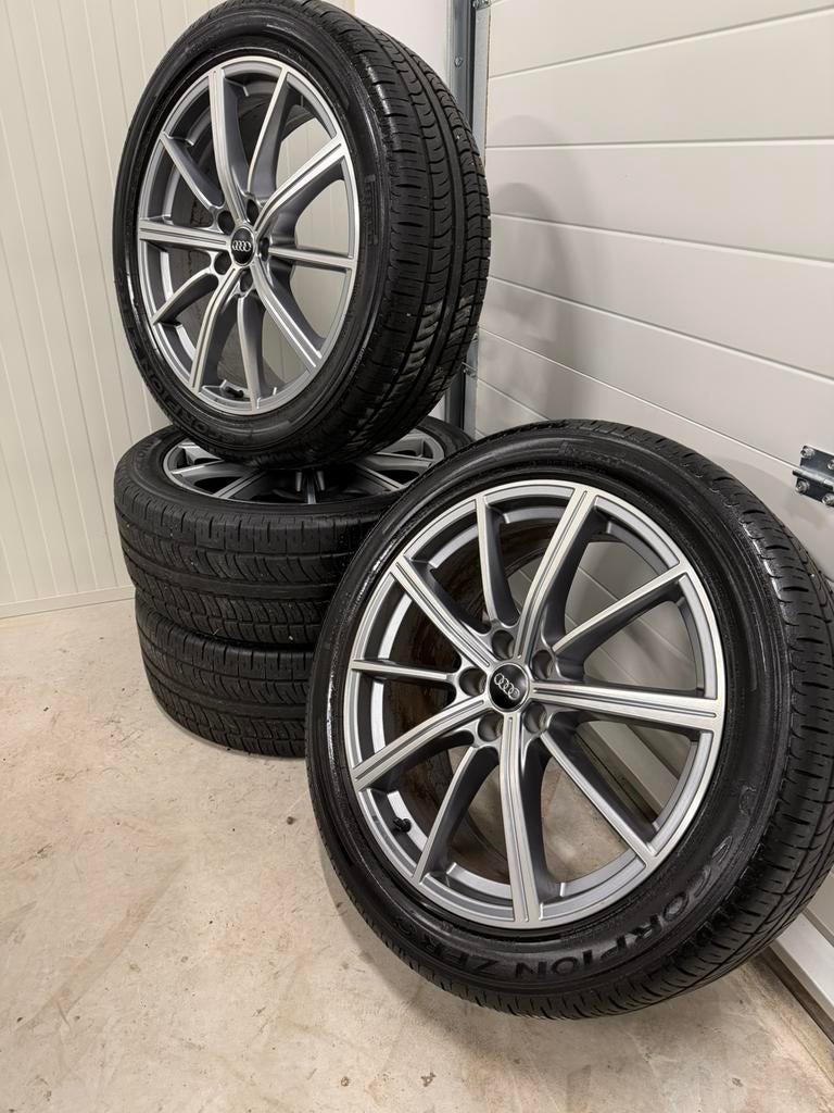 Originele Audi Q5 SQ5 velgen 20 inch met zomerbanden 5x112, Banden en Velgen, Ophalen of Verzenden, 235 mm, 20 inch