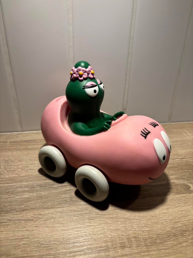 Spaarpot Barbapapa auto met Barbalala, Ophalen of Verzenden, Gebruikt, Overige materialen, Strip- of Tekenfilmfiguur