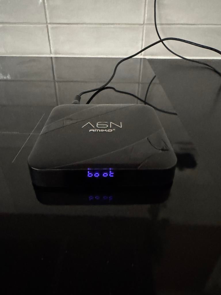 Amiko A6N Ultra HD mediaspeler, Ophalen of Verzenden, Gebruikt, Zonder harde schijf