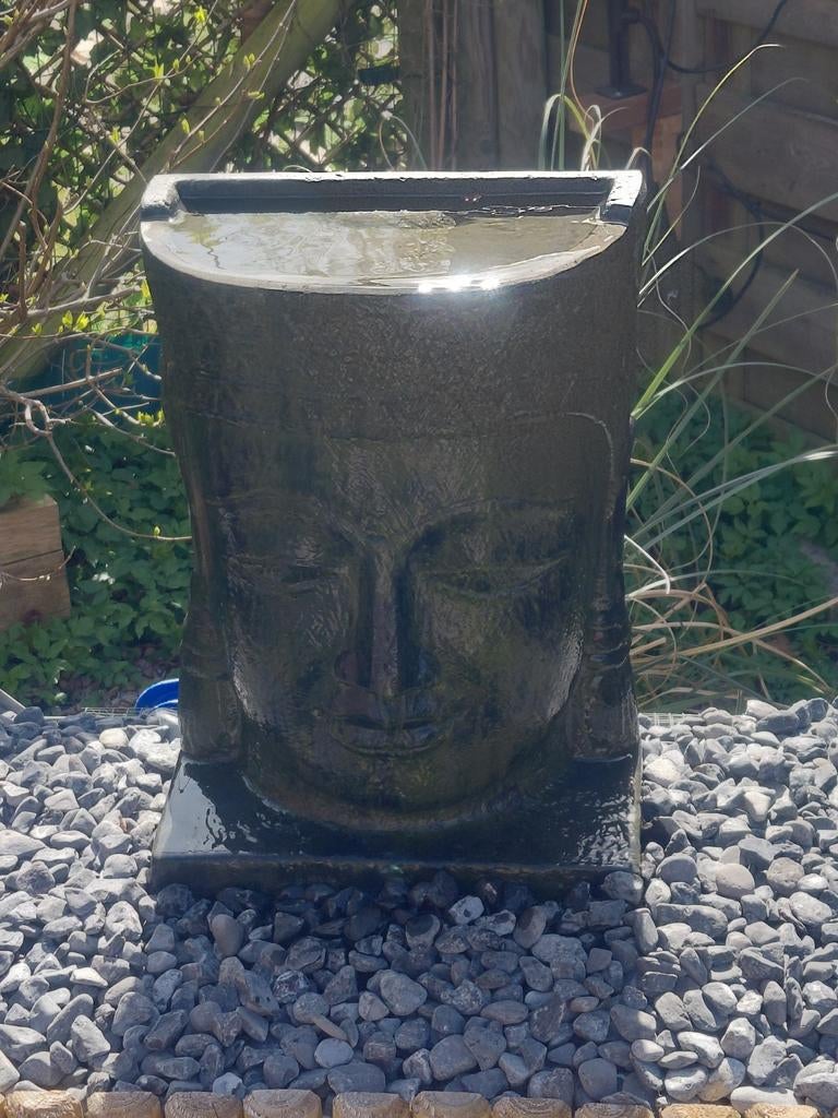 Boeddha fontein - Waterornament, Tuin en Terras, Waterpartijen en Fonteinen, Ophalen, Zo goed als nieuw, Beton, Fontein