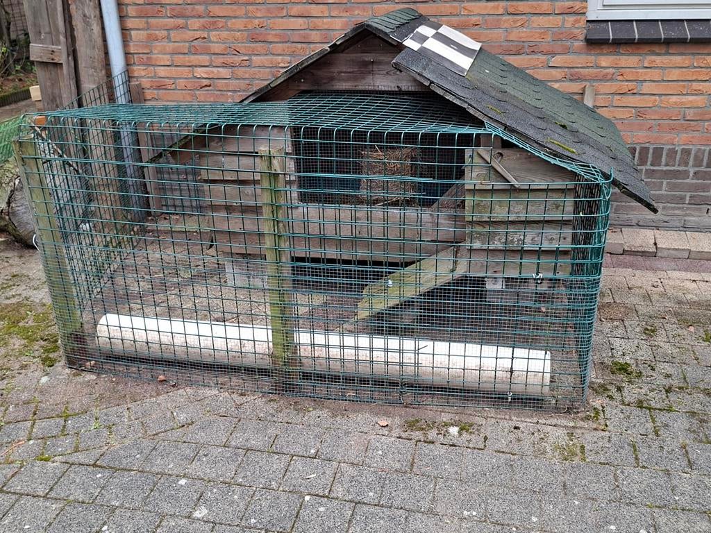 Konijnenhok (of eigenlijk konijnenvilla), Dieren en Toebehoren, Knaagdieren en Konijnen | Hokken en Kooien, Ophalen, 90 cm of meer