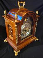 wuba warmink tafelklok, Ophalen