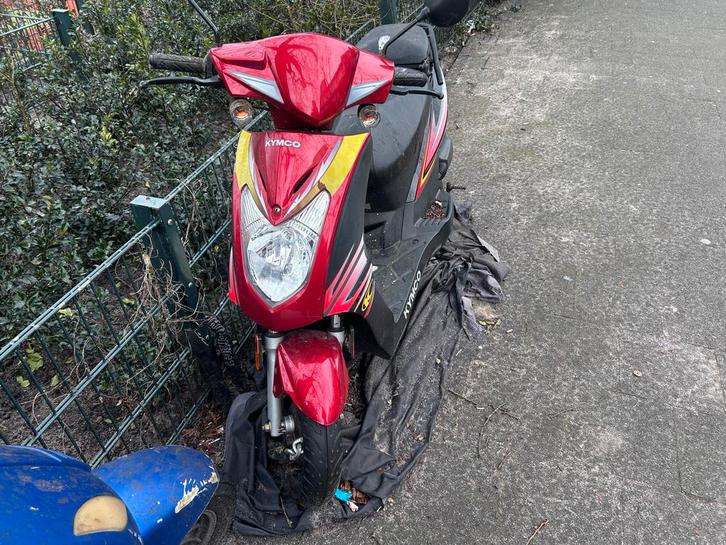 Defecte Kymco Scooter - Onderdelen of Reparatie, Fietsen en Brommers, Brommeronderdelen | Scooters, Gebruikt, Kymco, Overige typen