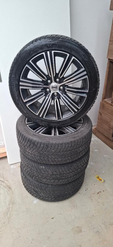 Volvo V60 Inscription velgen met Vredestein winterbanden, Ophalen, Volvo