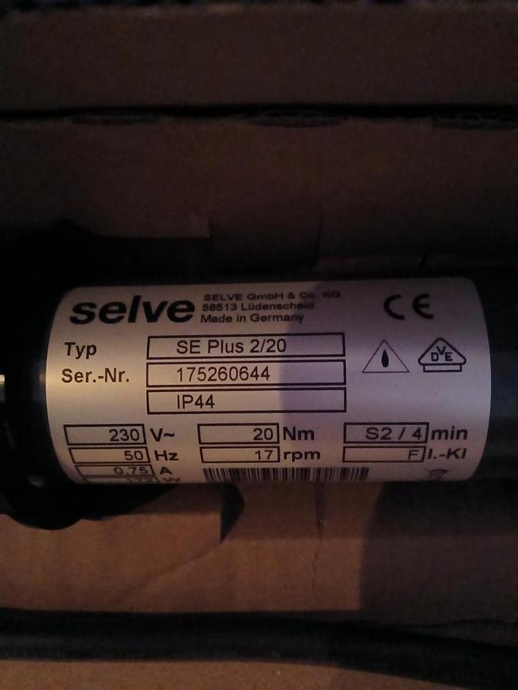 Nieuwe Selve rolluik buismotor - Ongebruikt in doos!, Doe-het-zelf en Verbouw, Rolluiken, Nieuw, Elektrische bediening, Ophalen of Verzenden