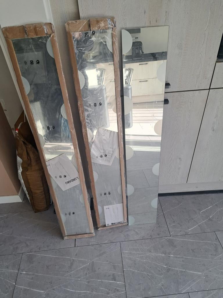 IKEA LINDHAMN Spiegels - 3 stuks, Huis en Inrichting, Woonaccessoires | Spiegels, Minder dan 50 cm, 100 tot 150 cm, Ophalen of Verzenden