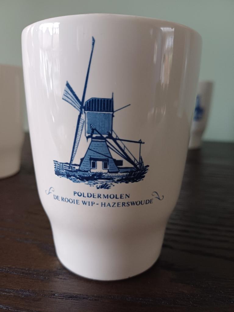 twee molenbekers Villeroy & Boch, Huis en Inrichting, Keuken | Servies, Ophalen of Verzenden, Zo goed als nieuw, Overige stijlen