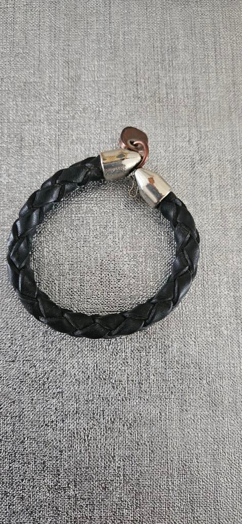 Josh merk armband, Ophalen of Verzenden, Zo goed als nieuw, Zwart, Leer