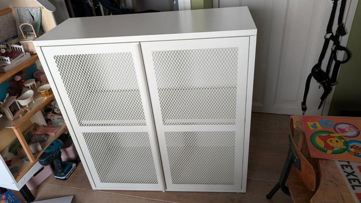 IKEA Ivar kast met deuren metaal wit, Huis en Inrichting, Kasten | Schoenenkasten, Ophalen