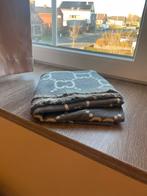 Gucci sjaal - nieuw - grijs, Kleding | Dames, Mutsen, Sjaals en Handschoenen, Ophalen, Zo goed als nieuw, Maat 46/48 (XL) of groter