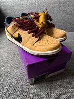 Nike SB Dunk Low Pro maat 39, Beige, Nieuw, Ophalen of Verzenden, Sneakers of Gympen