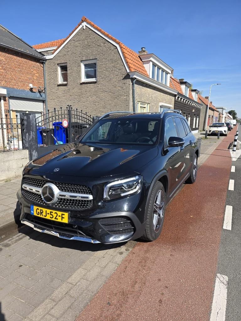 Mercedes-Benz GLB, 200 AMG Line Business 7 persoons, Auto's, Mercedes-Benz, 1800 kg, 4 cilinders, 7 stoelen, SUV of Terreinwagen