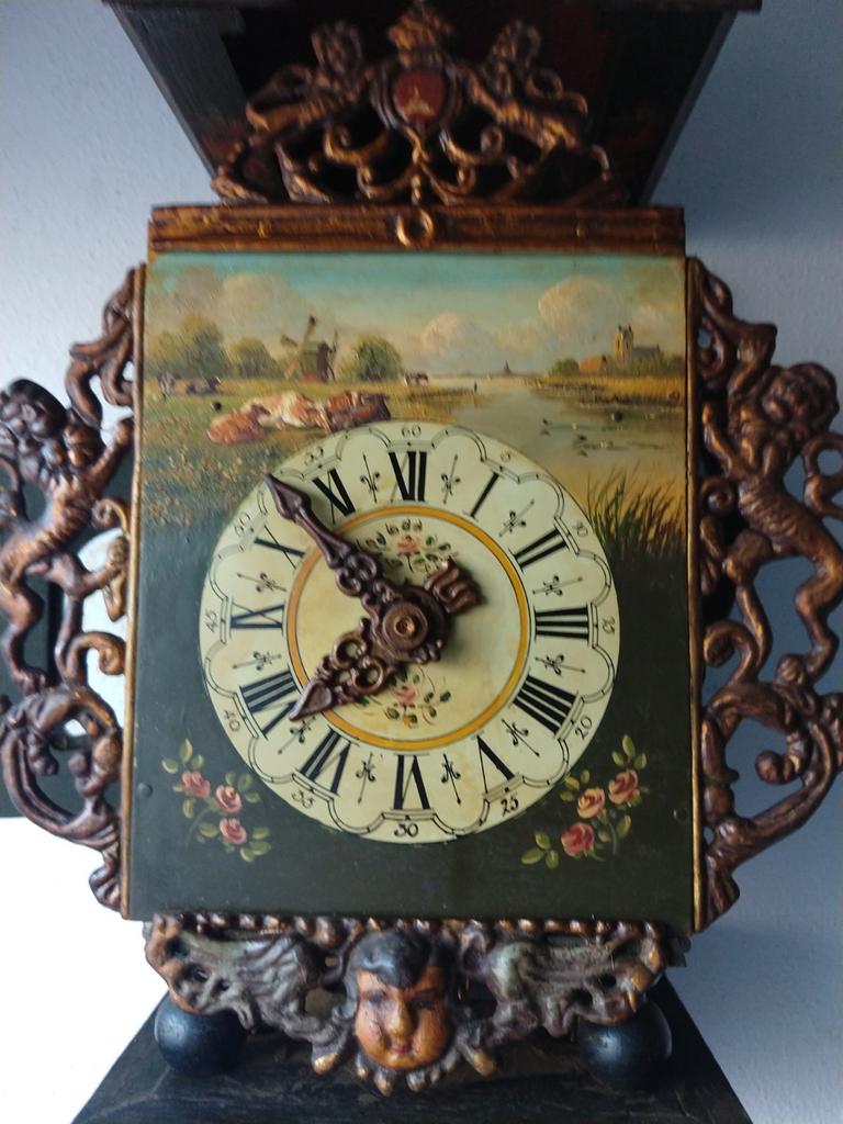 Friese stoelklok 50 euro, Ophalen of Verzenden