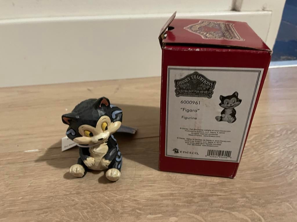 Jim Shore Disney Traditions Figaro Mini Figuurtje - Pinokkio, Ophalen of Verzenden, Peter Pan of Pinokkio, Nieuw, Beeldje of Figuurtje