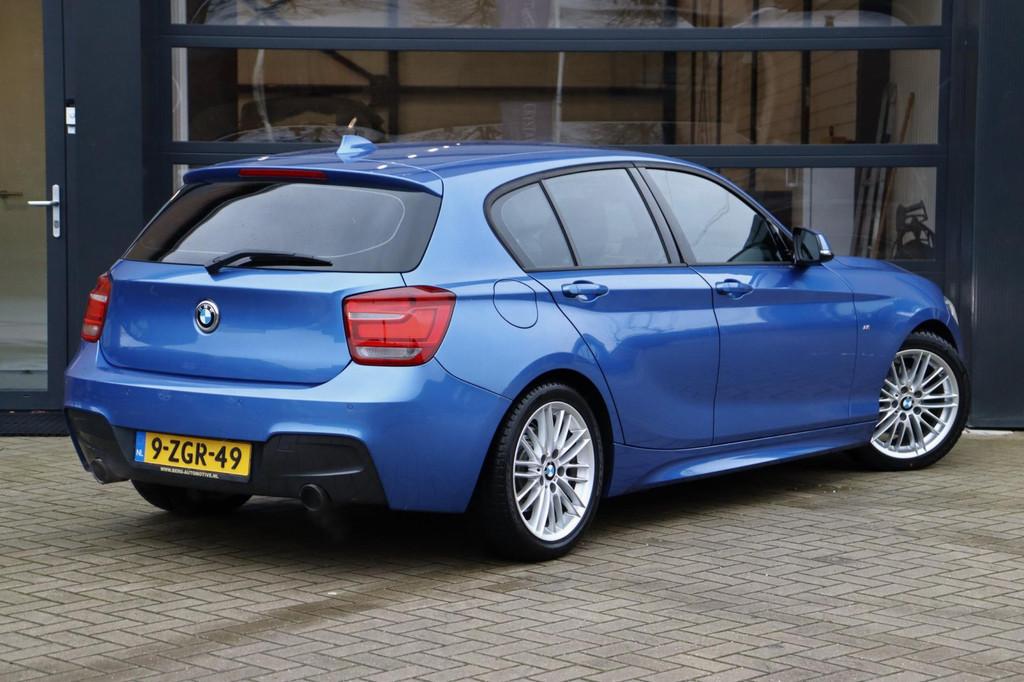 BMW 1-serie 116i Executive | NAP | M-SPort | Cruise | Harman, Gebruikt, Euro 6, 4 cilinders, Blauw