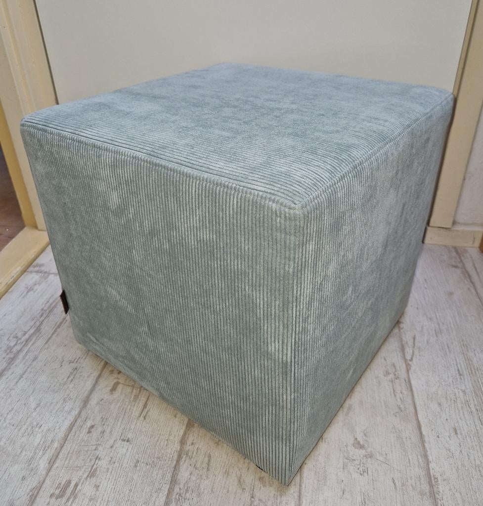 Woood Halifax Poef Corduroy Poederblauw/IJsblauw 40x40x40, Ophalen, Minder dan 50 cm, Modern, Scandinavisch, Vierkant