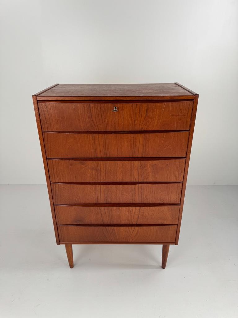 Danish Teak Chest of Drawers, Ophalen, Z, Z, Z