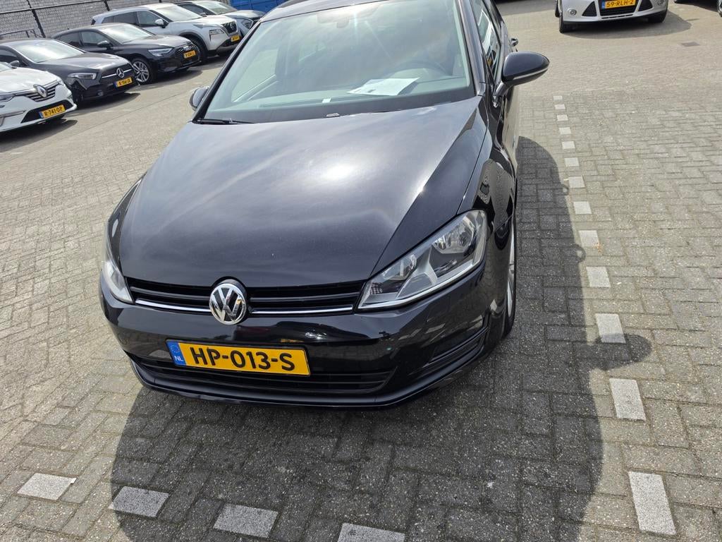 Volkswagen Golf 1.4 TSI 92KW 5D DSG 2015 Zwart, Auto's, Volkswagen, Zwart, 4 cilinders, Navigatiesysteem, Zwart