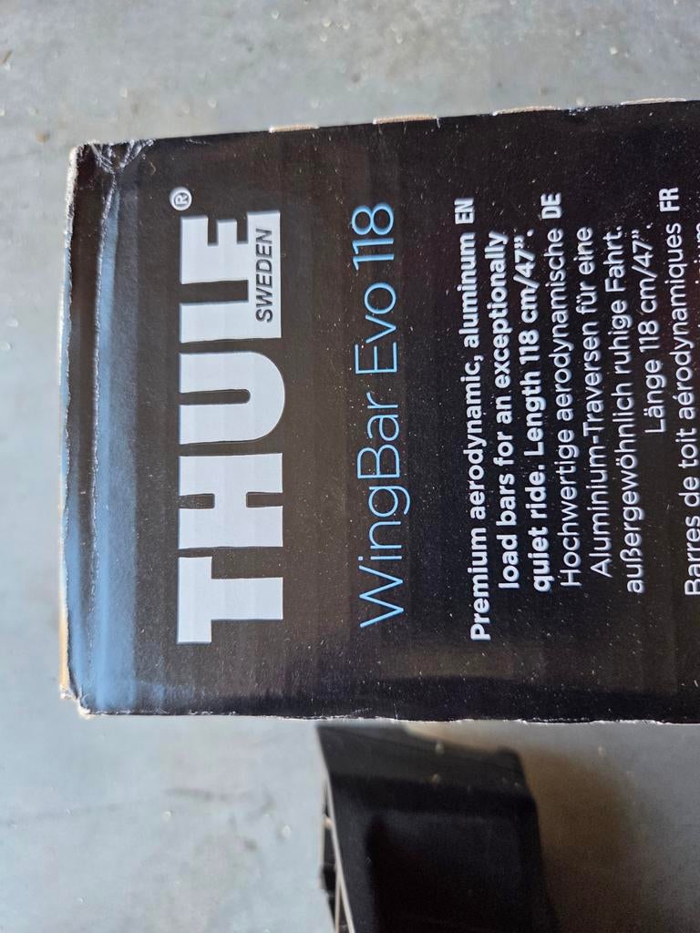 Thule WingBar Evo 118 dakdragers voor BMW 320e (2024), Auto diversen, Dakdragers, Ophalen of Verzenden, Zo goed als nieuw