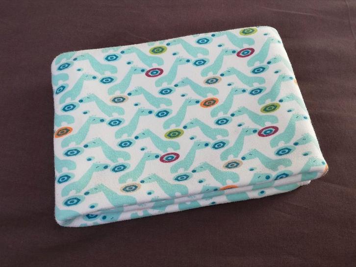 Deken dubbellaags 70x75cm licht groene dieren / figuren, Kinderen en Baby's, Dekens, Slaapzakjes en Inbakerproducten, Zo goed als nieuw