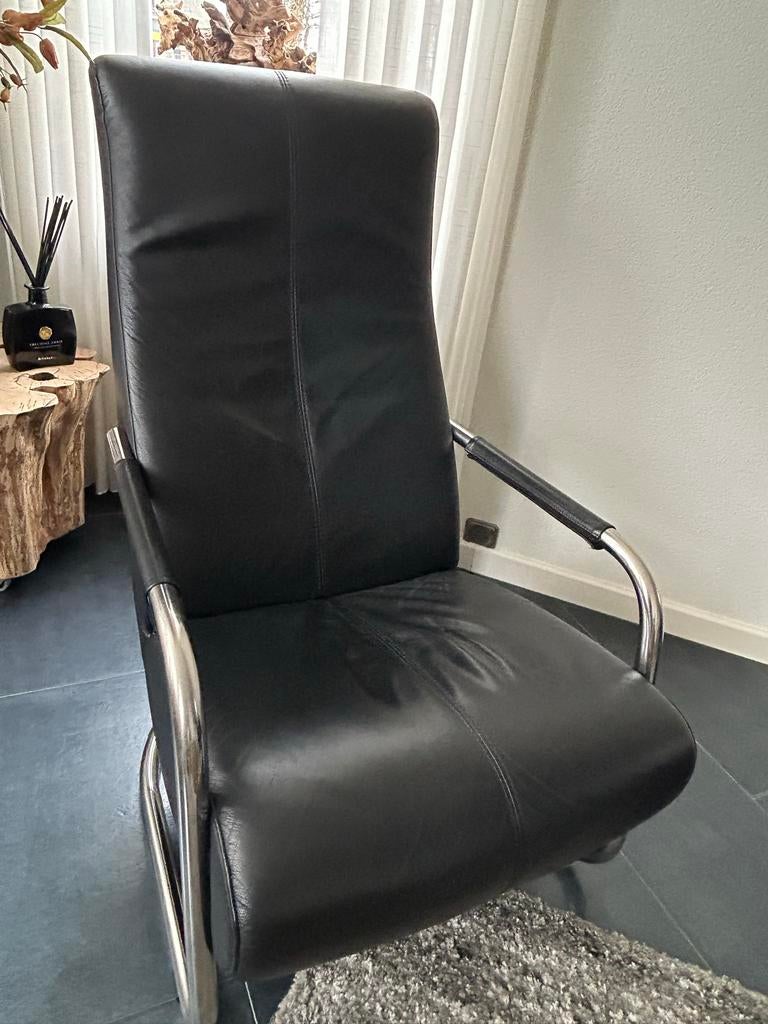 Zwarte leren stoel met chromen frame, Ophalen, Gebruikt, Zwart, Leer