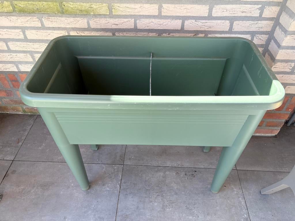 Elho kweekbak ~80 liter, Ophalen, Zo goed als nieuw