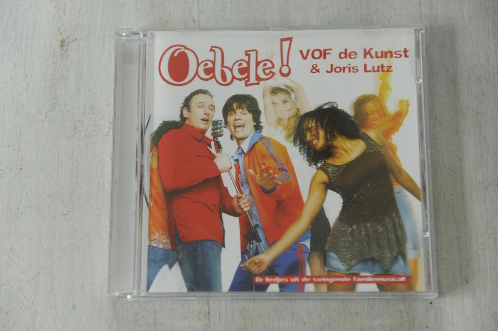 VOF de Kunst & Joris Lutz - - Oebele de Liedjes uit de serie, Verzenden, Zo goed als nieuw