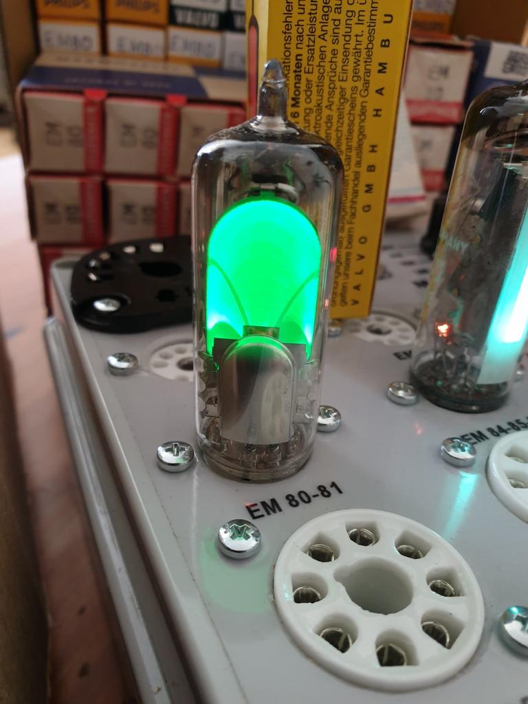 Afstemogen type EM80 nieuw in doos, Ophalen of Verzenden