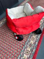 Hondenmand in kerstsfeer, voor klein hondje, Ophalen of Verzenden, Zo goed als nieuw