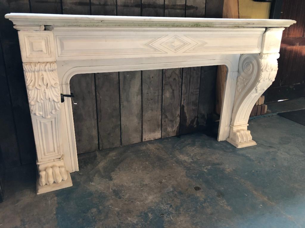 Antieke wit marmer schouw 165x45x95cm., Ophalen