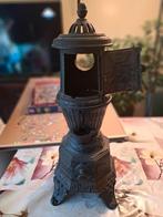 Oude gietijzeren potkachel, 67 cm hoog, Antiek en Kunst, Ophalen