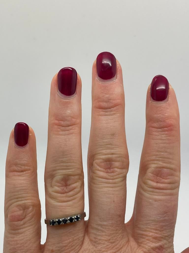 D529 Prachtige zilveren ring blauwe saffier maat 17,5, Ophalen of Verzenden, X, Met edelsteen, Dame