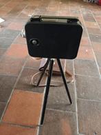 Vintage filmcamera met statief en lederen tas, Ophalen of Verzenden, Overige soorten, Camera