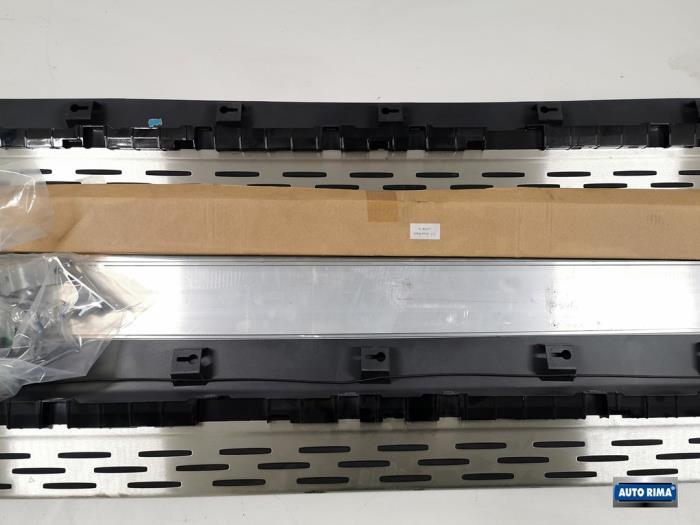 Treeplankset links + rechts van een Volvo XC90, Auto-onderdelen, Gebruikt, -, -, Ophalen of Verzenden