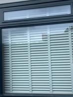 Luxaflex witte jaloezieën - 158x142.3 cm, Huis en Inrichting, Stoffering | Gordijnen en Lamellen, Ophalen, Gebruikt, 100 tot 150 cm