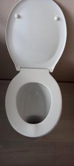 Senior toilet,fonteintje en stortbak, Doe-het-zelf en Verbouw, Sanitair, Ophalen, Gebruikt, Steen, Toilet