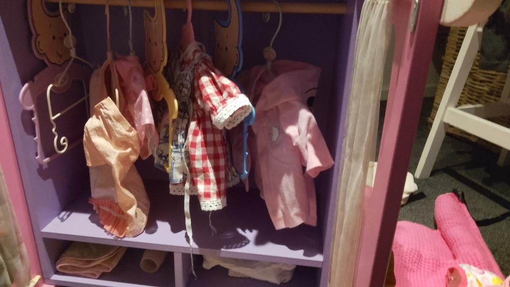 Pop met spulletjes, Ophalen, Babypop