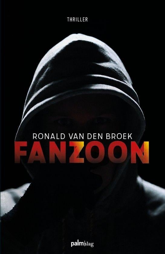 Fantoomzoon - Ronald van den Broek, Ophalen of Verzenden, Zo goed als nieuw
