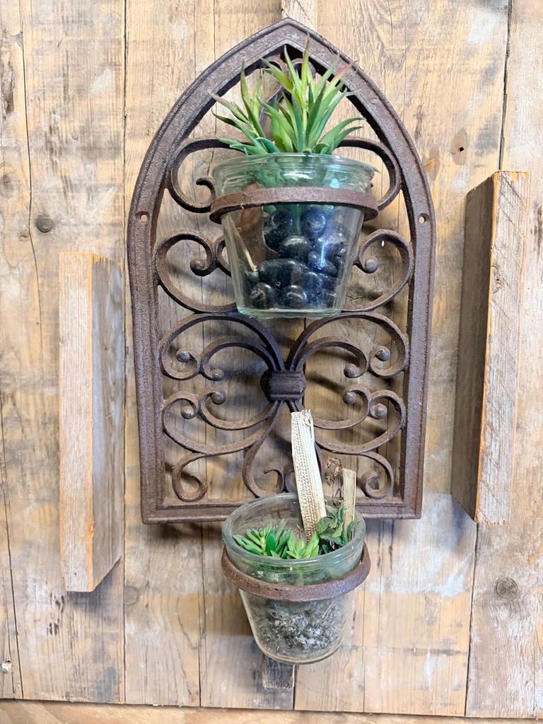 Decoratieve metalen wandhanger met glazen potjes, Ophalen, Gebruikt, Landelijk, Metaal