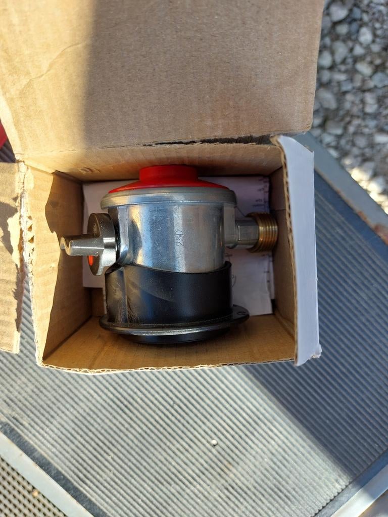 Gasdrukregelaar voor Spaanse gasfles (LPG), Caravans en Kamperen, Ophalen of Verzenden, Nieuw