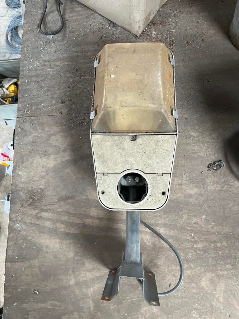 Ouderwetse Stal Lamp - Industriële Buitenverlichting vintage, Ophalen, Gebruikt